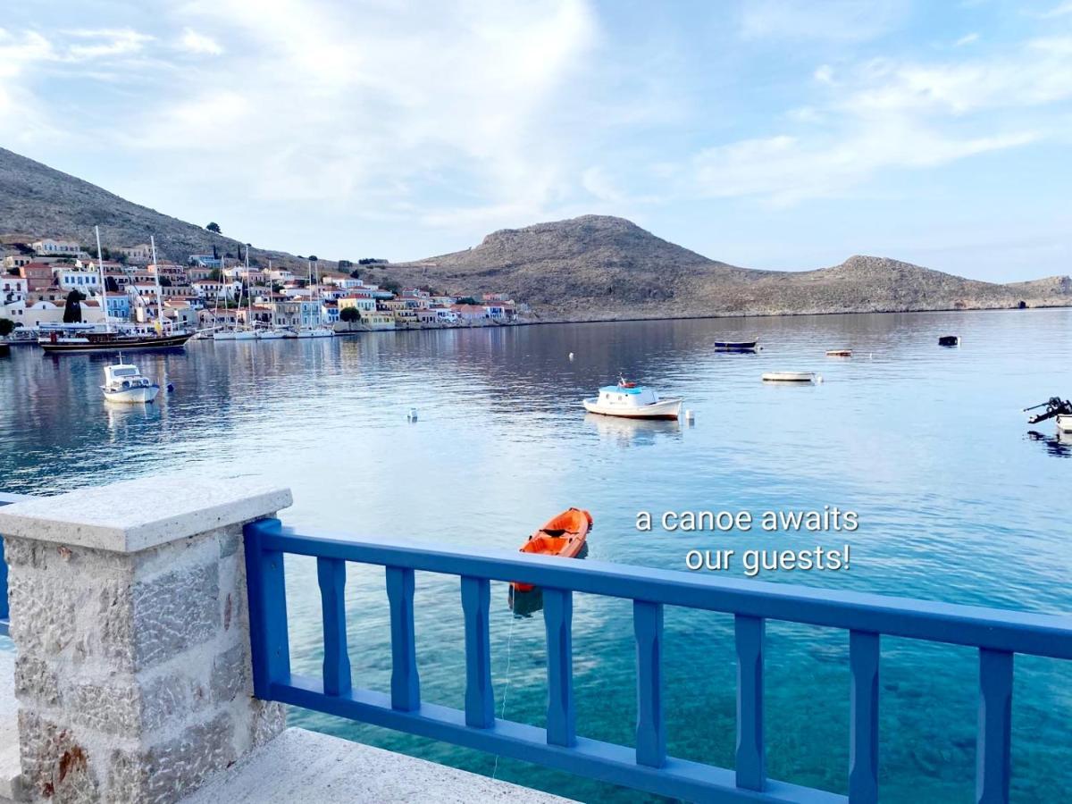 Halki Sea Breeze - A Waterfront Villa Exterior foto